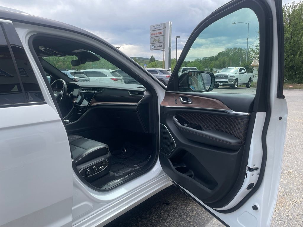 2021 Jeep Grand Cherokee L Summit - Photo 21