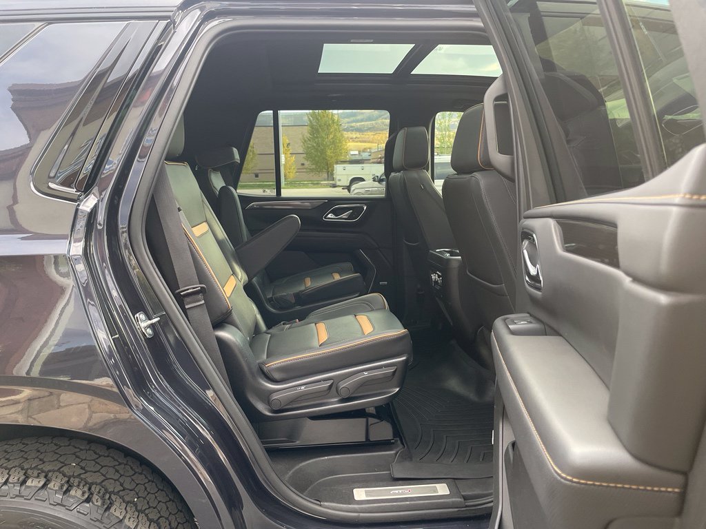 2023 GMC Yukon AT4 - Photo 19