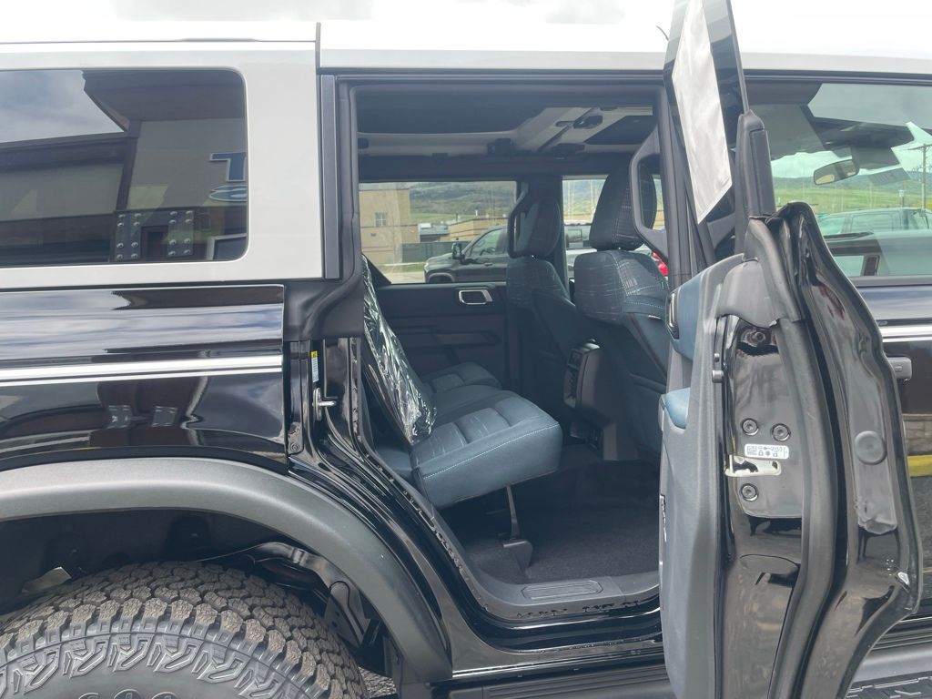 2026 Ford Bronco 4-Door Heritage Editon - Photo 18