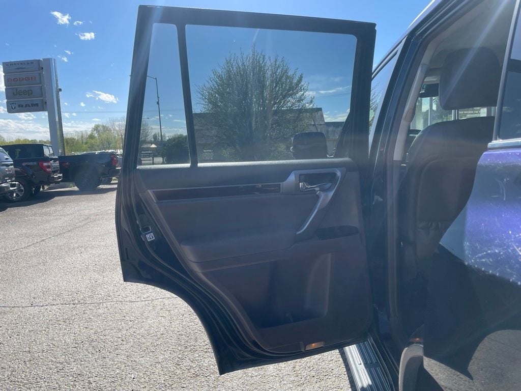 2018 Lexus GX Base - Photo 16