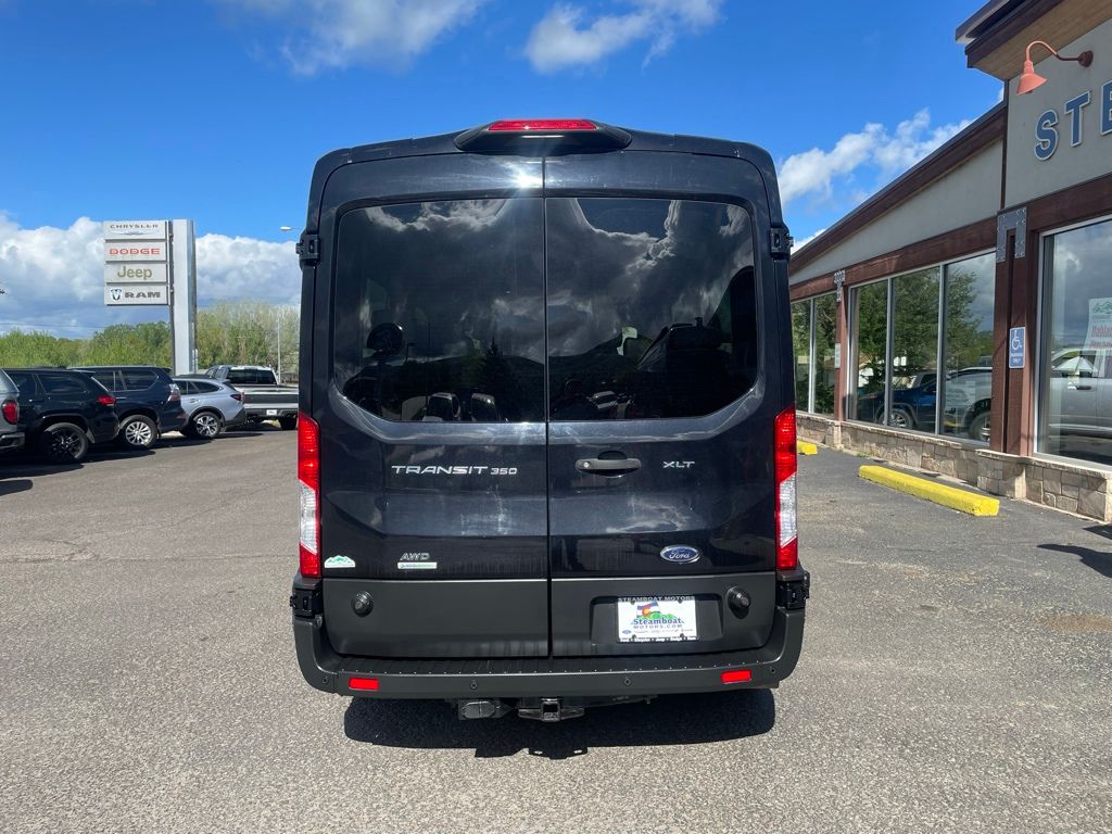 2020 Ford Transit Passenger Van XLT - Photo 6