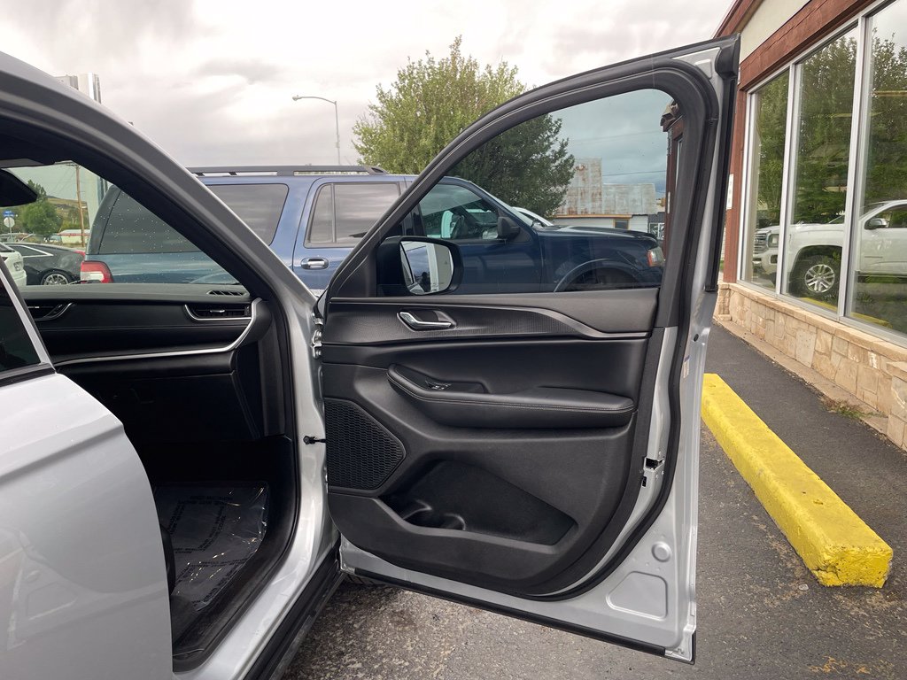 2025 Jeep Grand Cherokee L Laredo - Photo 21