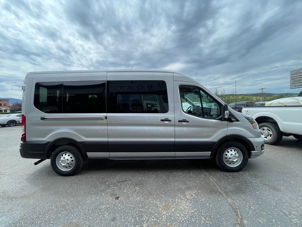 2026 Ford Transit Passenger Van XL - Photo 11