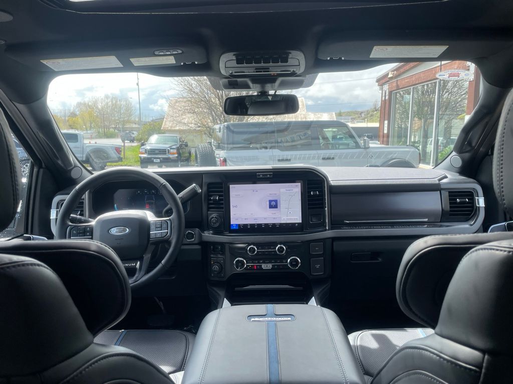 2026 Ford F-250 Super Duty Platinum - Photo 28
