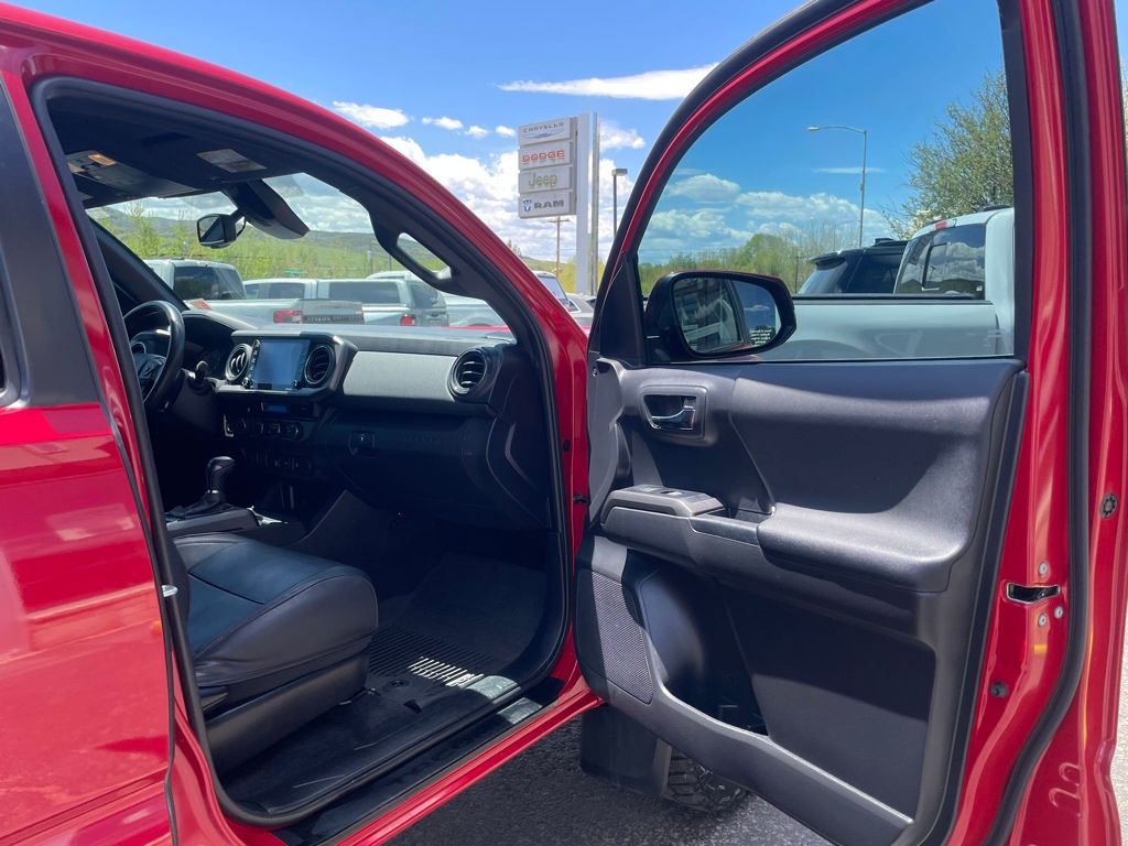 2022 Toyota Tacoma TRD Sport - Photo 21