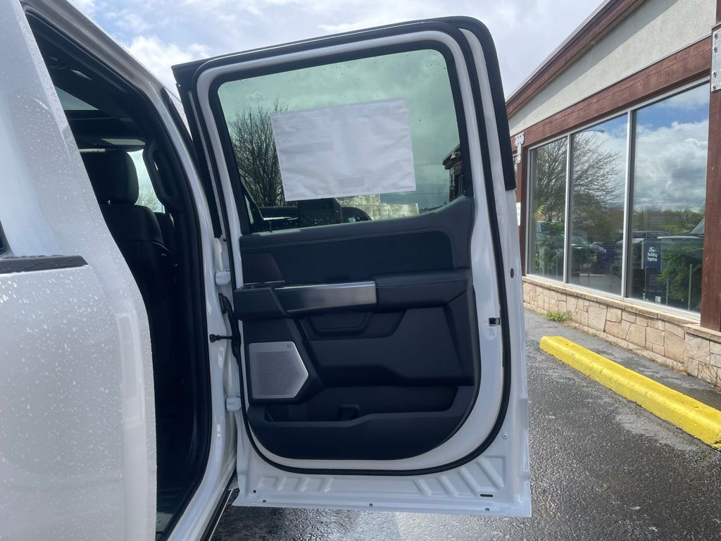 2026 Ford F-250 Super Duty Platinum - Photo 23