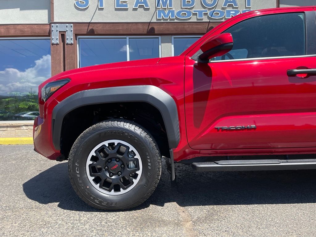 2024 Toyota Tacoma TRD Off Road - Photo 3