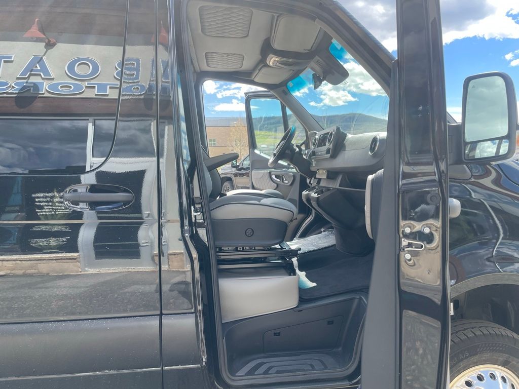 2023 Mercedes-Benz Sprinter Cargo Van Base - Photo 30