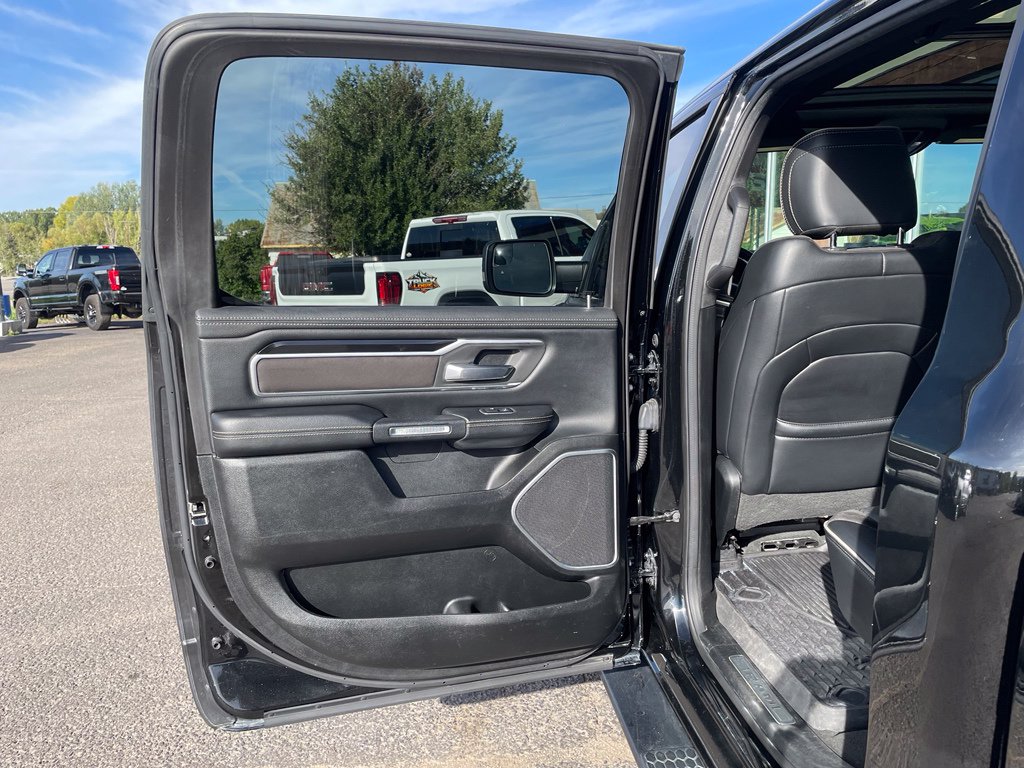 2020 RAM Ram 1500 Pickup Laramie - Photo 16