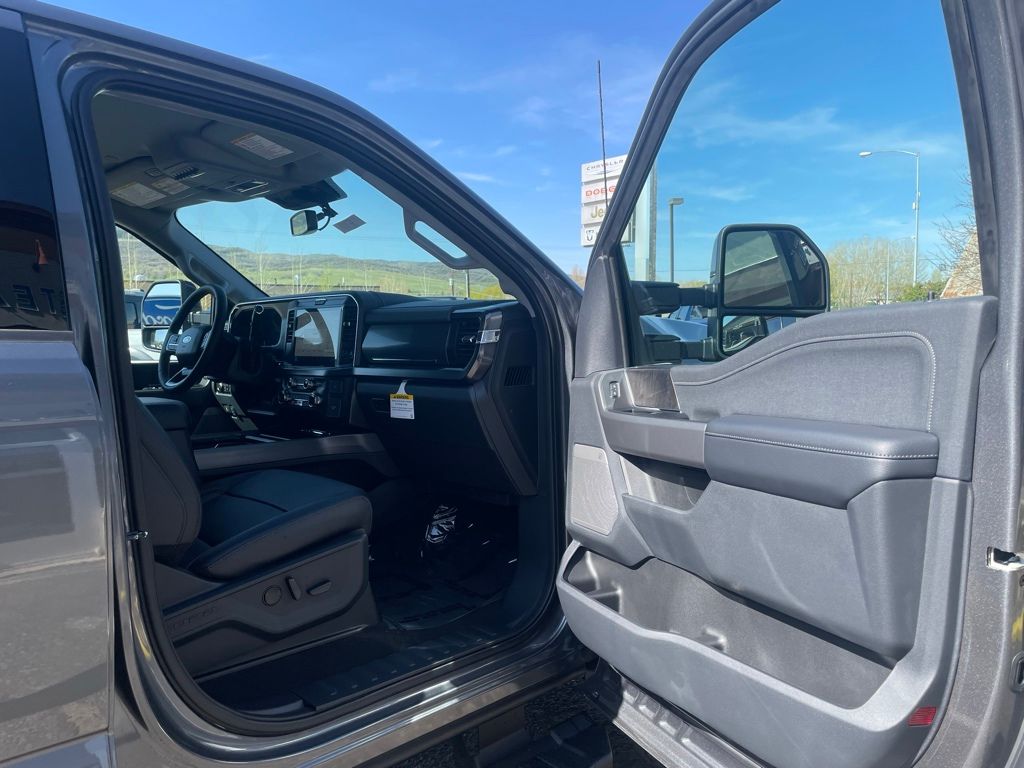 2026 Ford F-350 Super Duty Lariat - Photo 21
