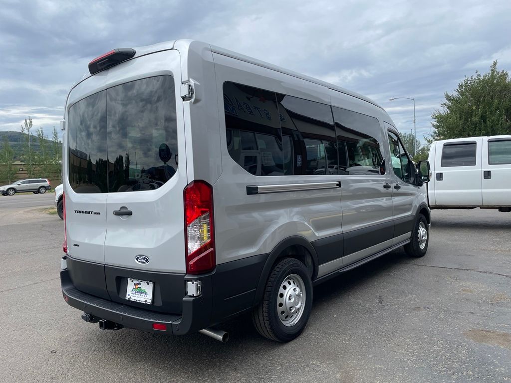 2026 Ford Transit Passenger Van XL - Photo 10