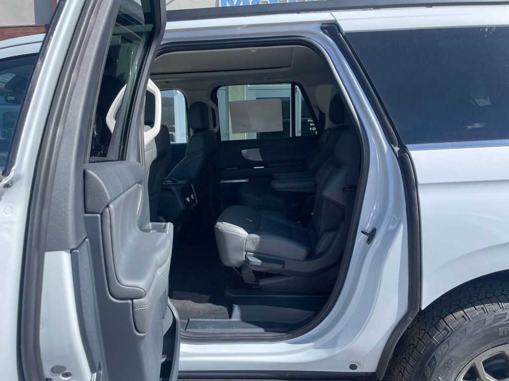 2026 Ford Expedition MAX Active - Photo 16