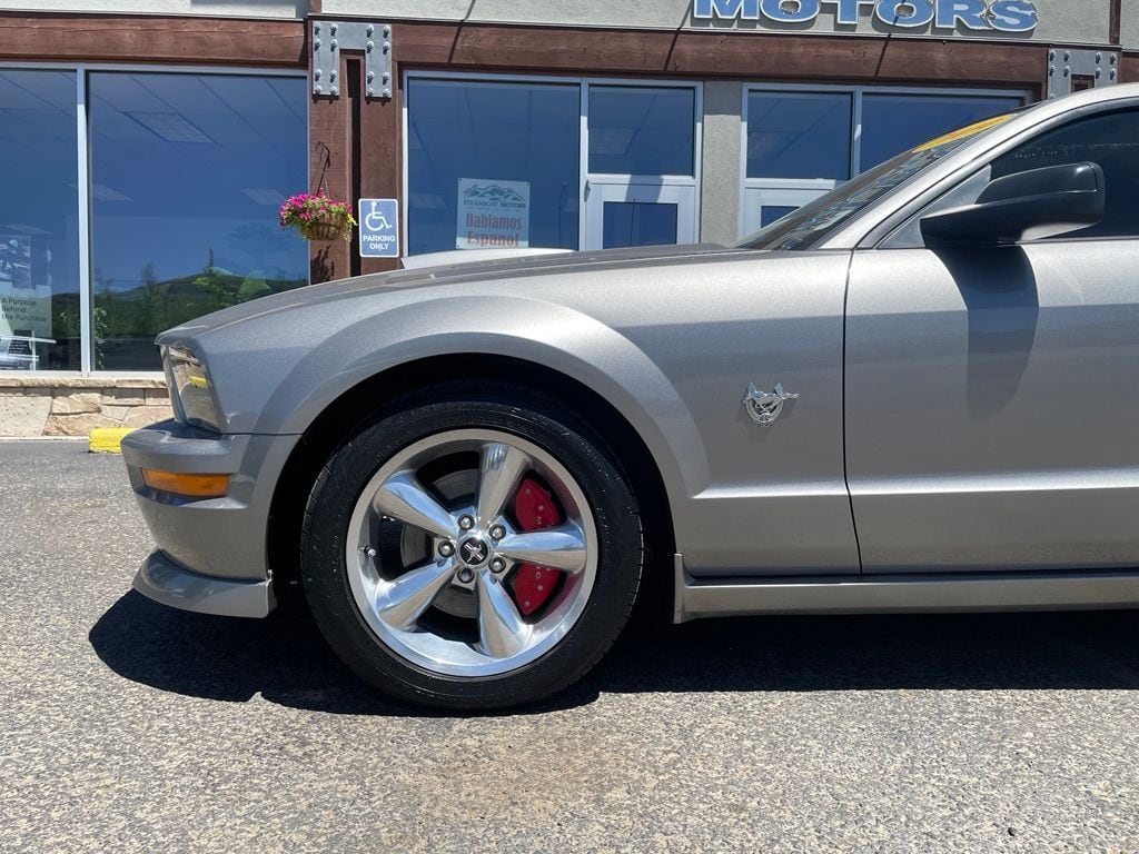 2009 Ford Mustang GT Premium - Photo 3