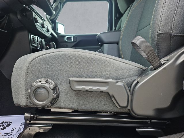 2025 Jeep Wrangler 4-Door Sport S - Photo 17