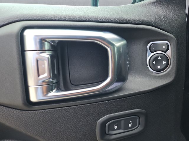 2025 Jeep Wrangler 4-Door Sport S - Photo 19