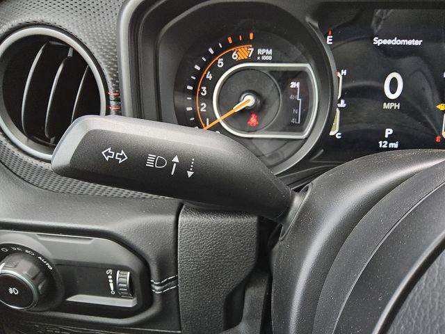 2025 Jeep Wrangler 4-Door Rubicon - Photo 28