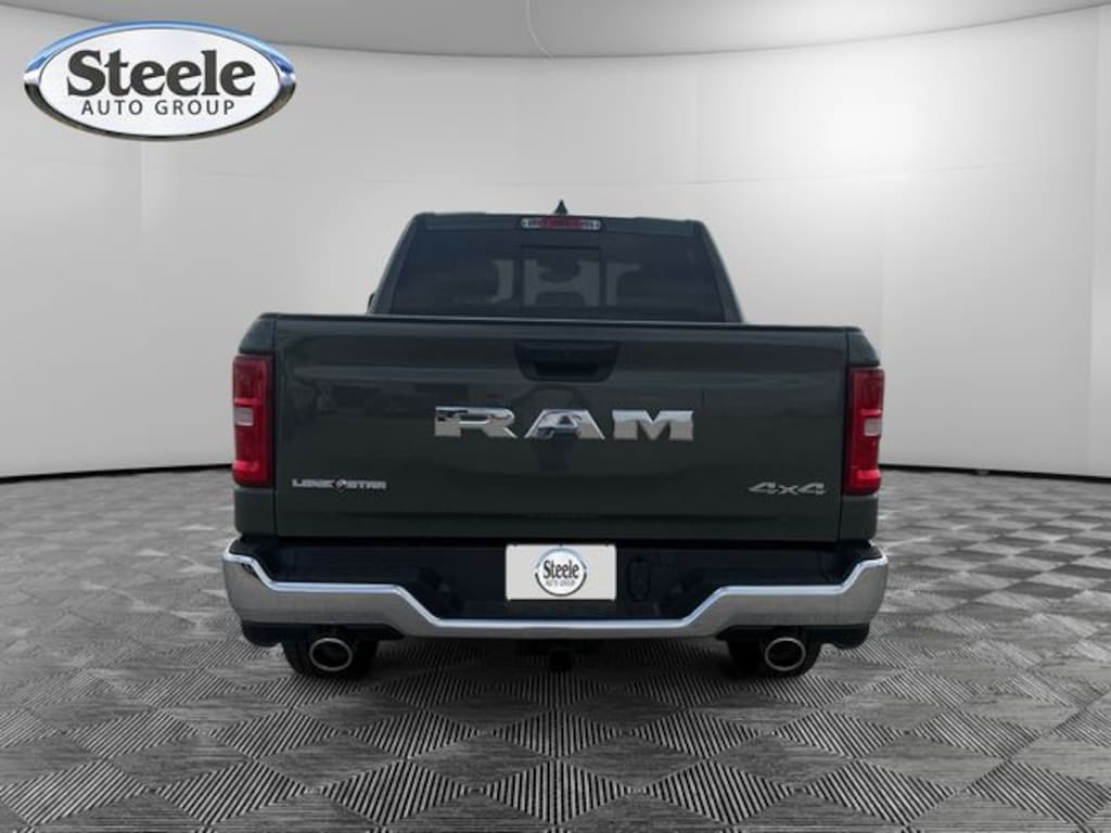 New 2026 Ram 1500 LONE STAR CREW CAB 4X4 5'7 BOX Pickup