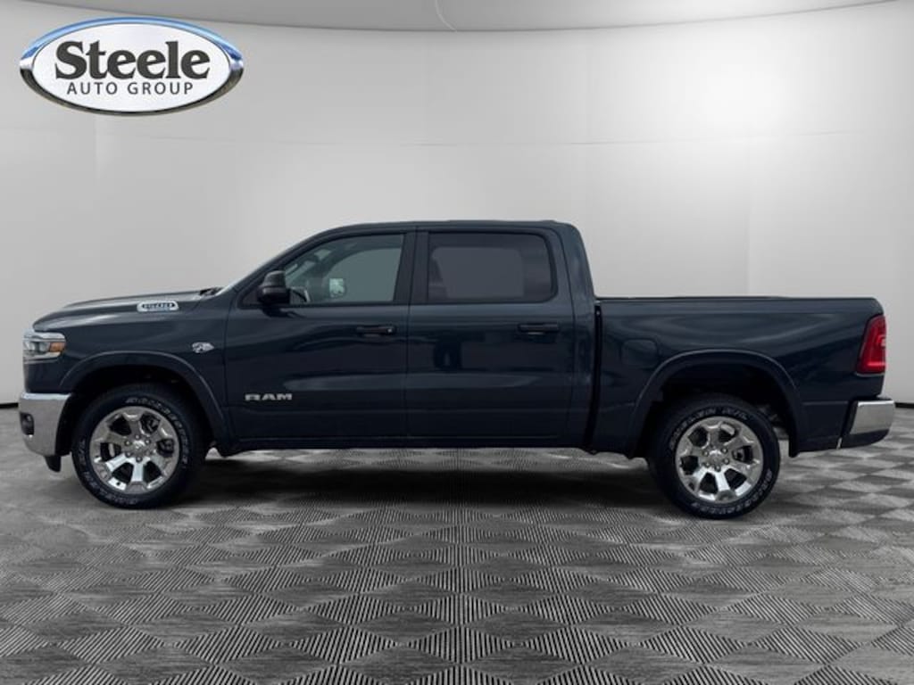 New 2026 Ram 1500 LONE STAR CREW CAB 4X4 5'7 BOX Pickup