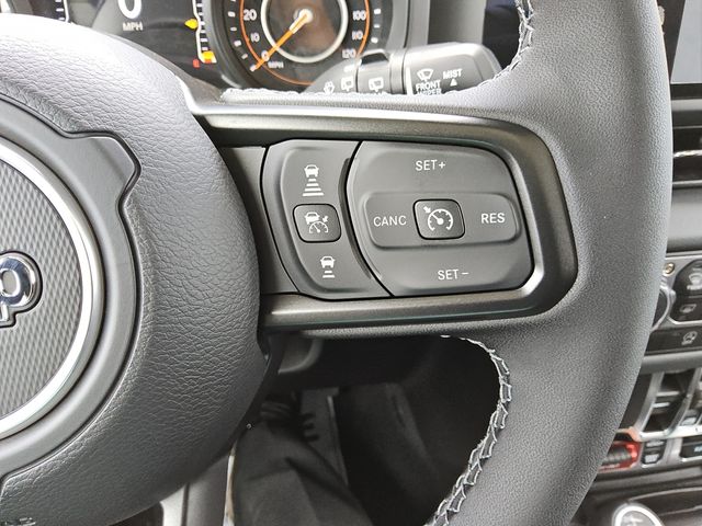2025 Jeep Wrangler 4-Door Rubicon - Photo 26