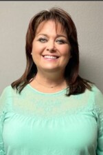 Staff member Cara Hall from ID_908bdb