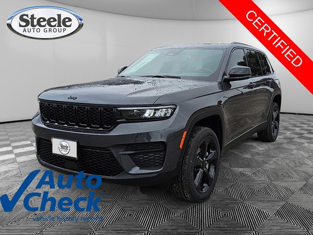 Used 2025 Jeep Grand Cherokee Altitude X 4x2