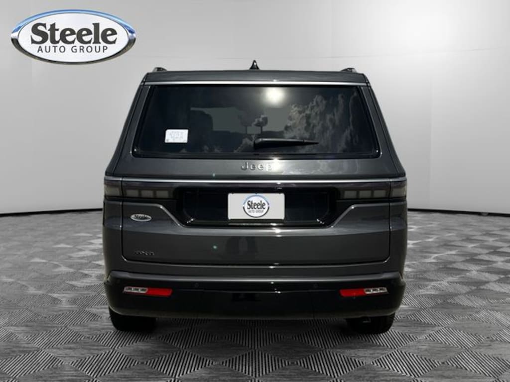 New 2026 Jeep Grand Wagoneer 4X4 Sport Utility