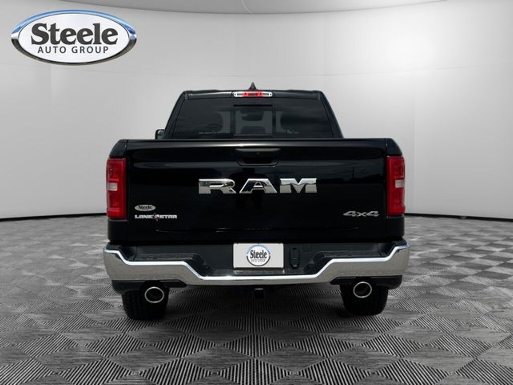 New 2026 Ram 1500 LONE STAR CREW CAB 4X4 6'4 BOX Pickup