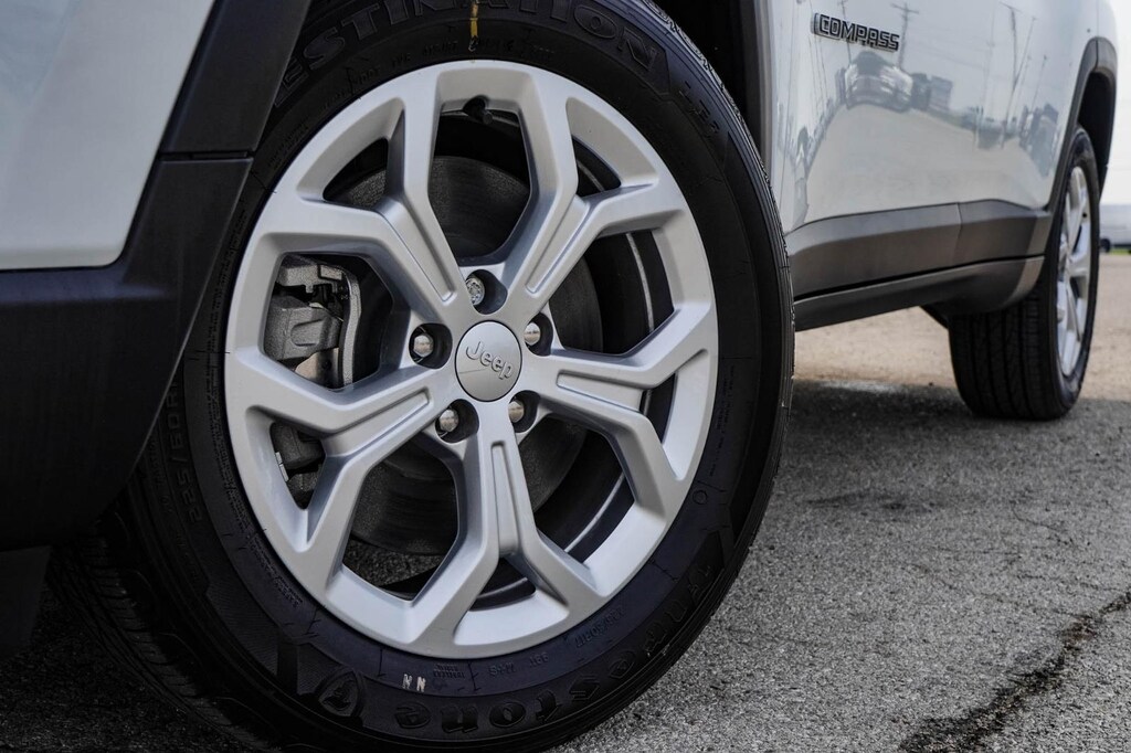 New 2024 Jeep Compass Sport For Sale Gonzales TX