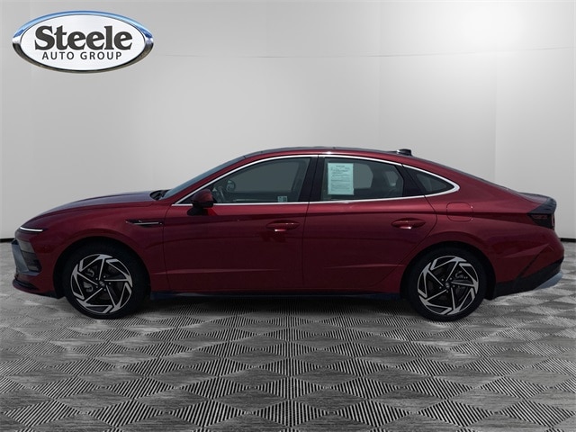 Used 2024 Hyundai Sonata SEL with VIN KMHL14JA7RA408684 for sale in Lockhart, TX