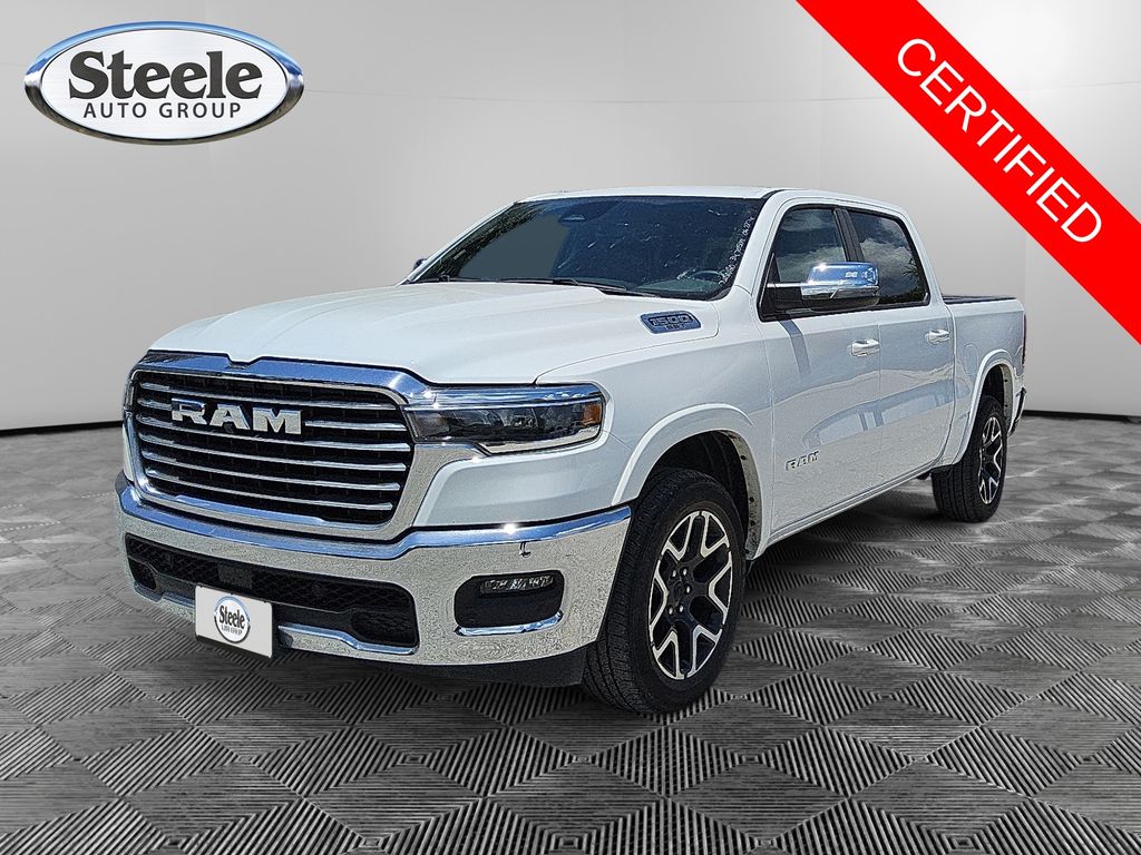 2025 Ram 1500 Truck Crew Cab 