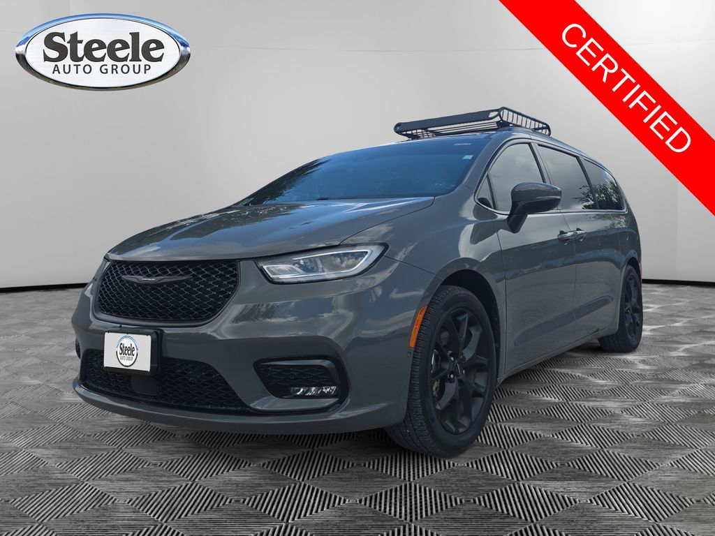 2023 Chrysler Pacifica Van Passenger Van 