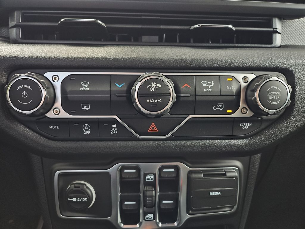 2025 Jeep Wrangler 4-Door Sport S - Photo 22