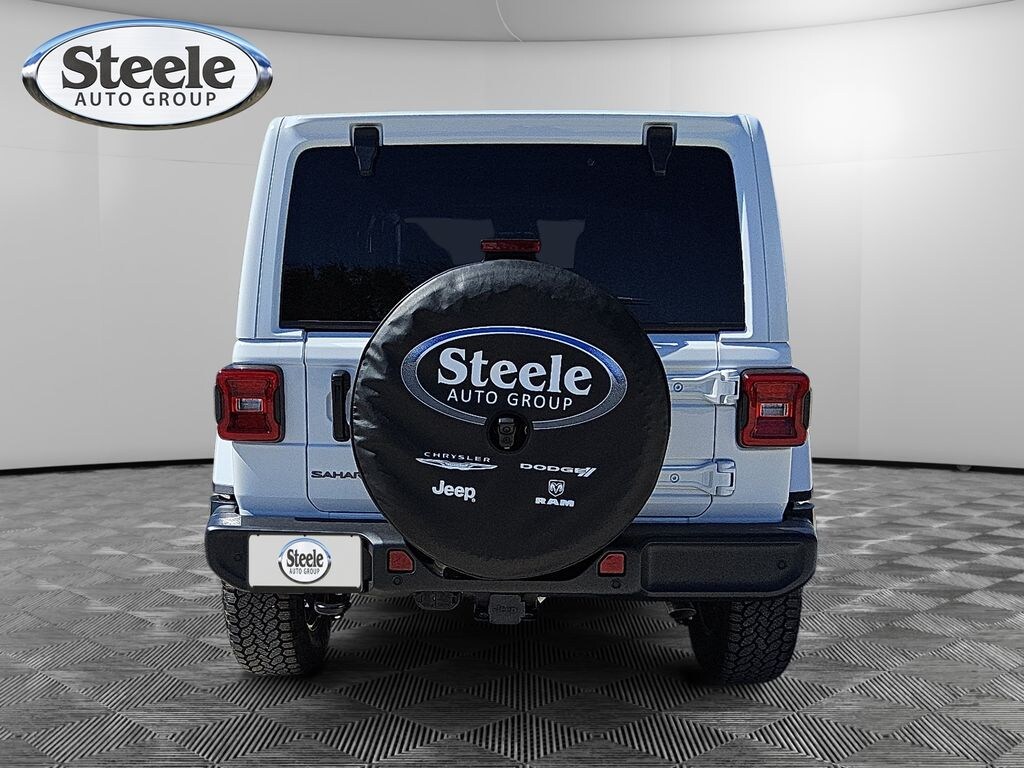 New 2026 Jeep Wrangler 4-DOOR SAHARA Sport Utility