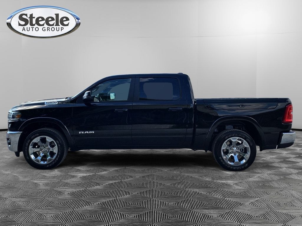 New 2026 Ram 1500 LONE STAR CREW CAB 4X4 5'7 BOX Pickup
