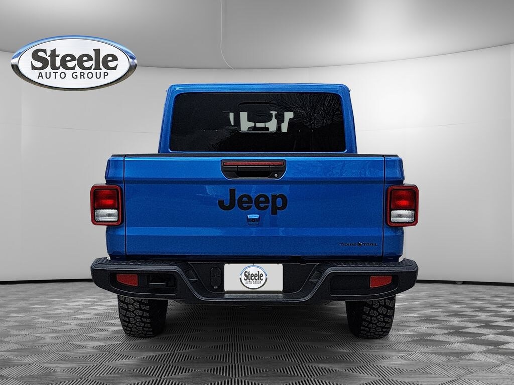 New 2026 Jeep Gladiator TEXAS TRAIL 4X4 Pickup