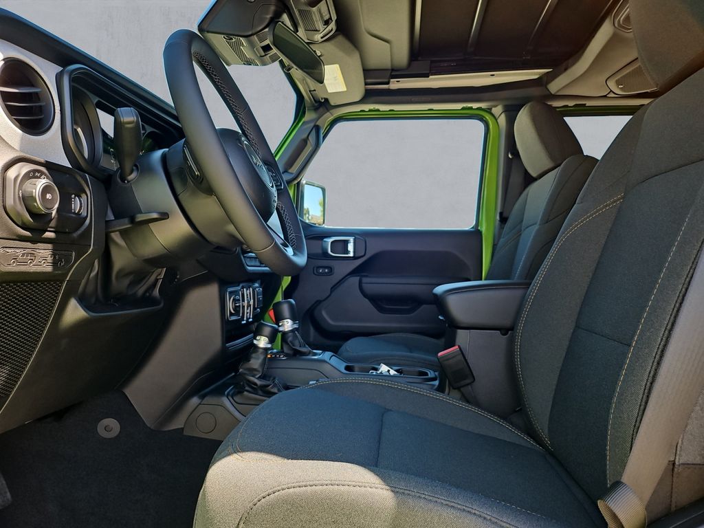 2025 Jeep Wrangler 4-Door Sport S - Photo 10