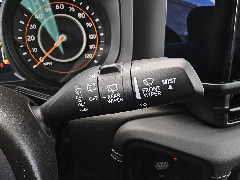 2025 Jeep Wrangler 4-Door Rubicon - Photo 29