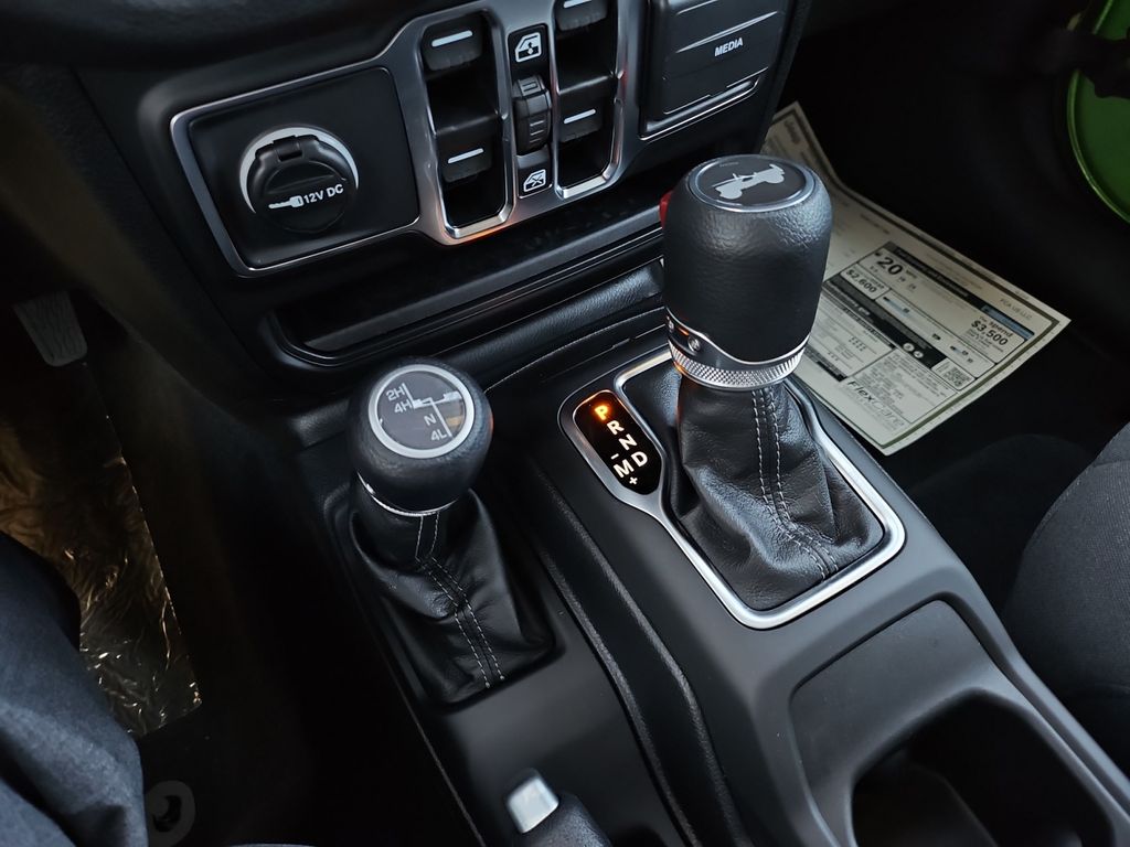 2025 Jeep Wrangler 4-Door Sport S - Photo 23