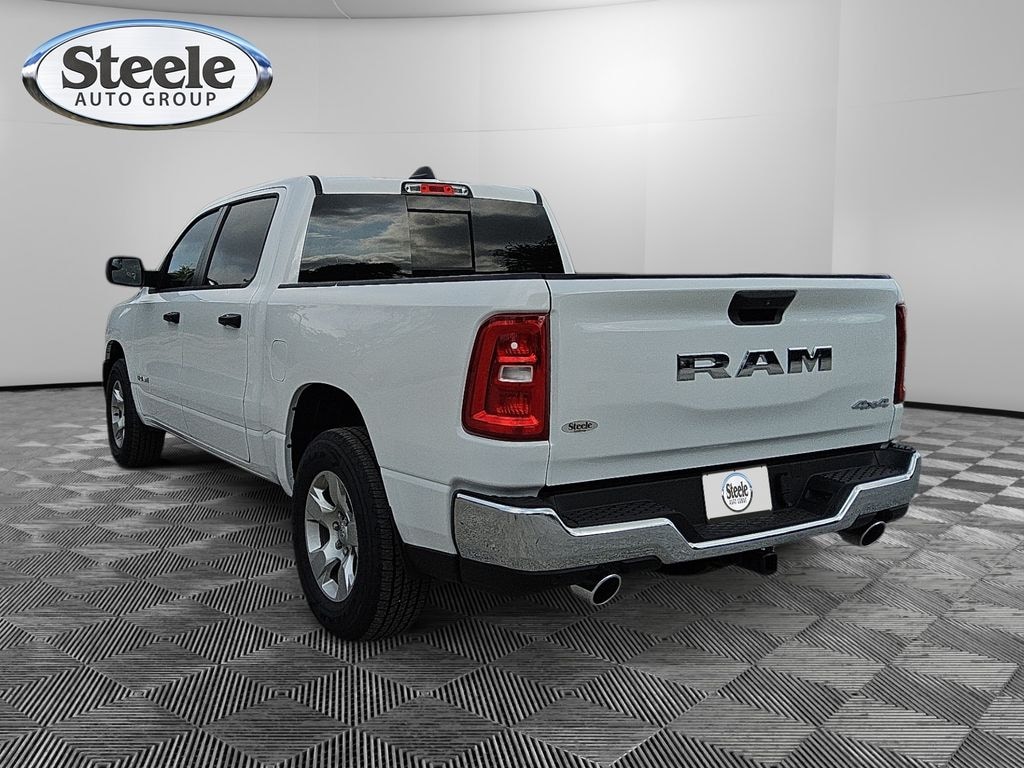 New 2026 Ram 1500 TRADESMAN CREW CAB 4X4 5'7 BOX Pickup