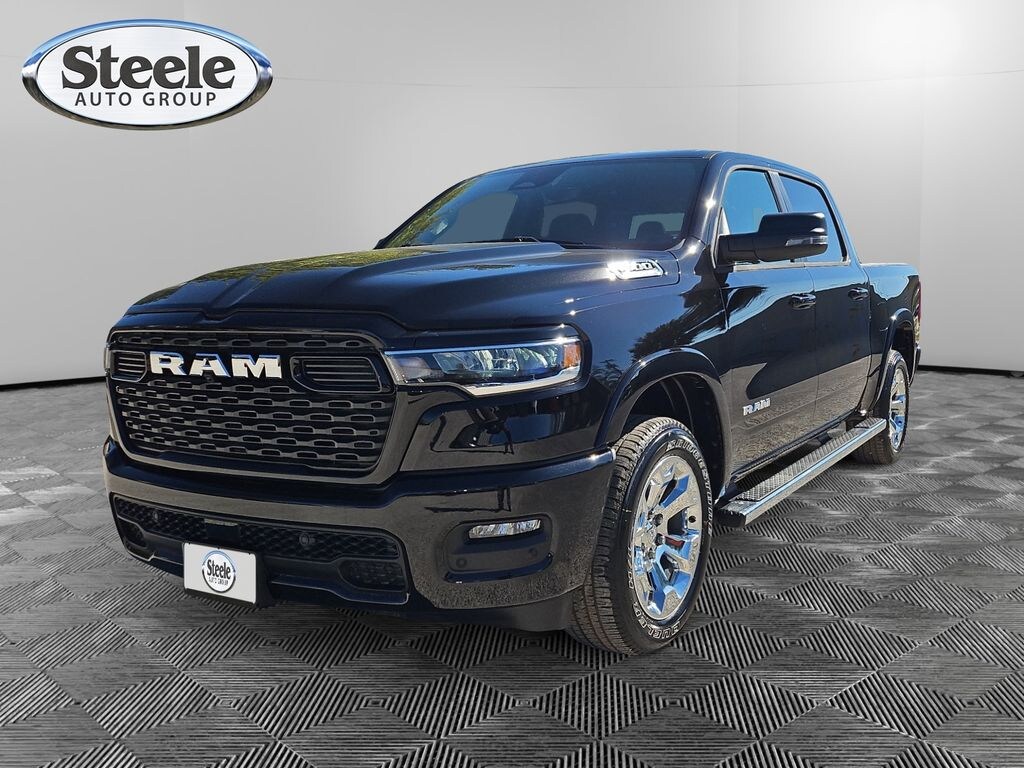 New 2026 Ram 1500 LONE STAR CREW CAB 4X4 5'7 BOX Pickup