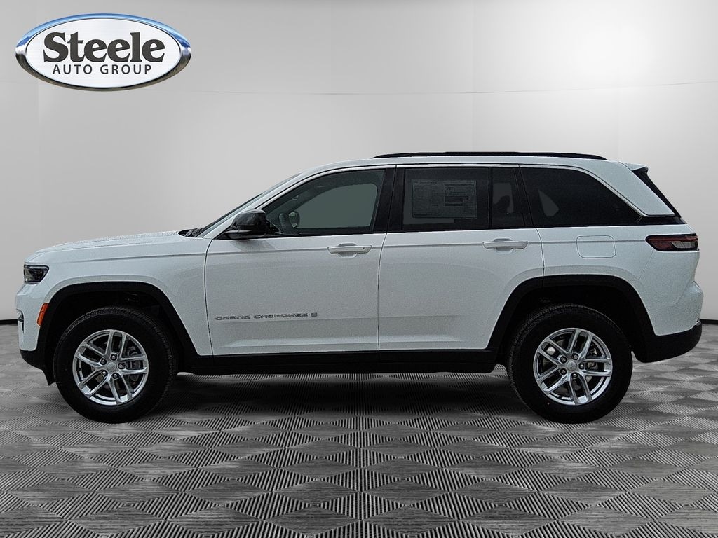 New 2026 Jeep Grand Cherokee LAREDO 4X2 Sport Utility