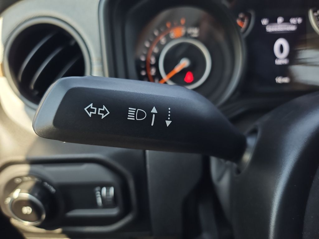 2025 Jeep Wrangler 4-Door Sport S - Photo 28