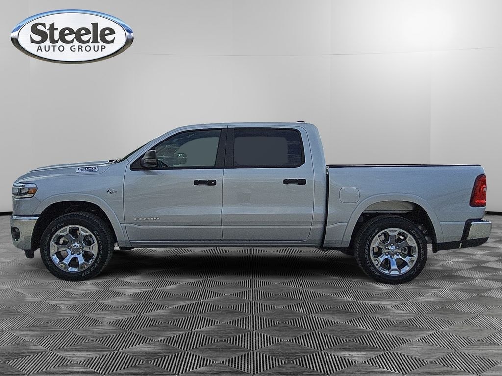 New 2026 Ram 1500 LONE STAR CREW CAB 4X4 5'7 BOX Pickup