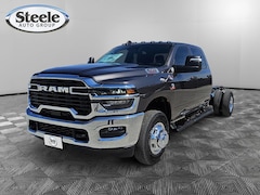 2026 Ram 3500 Chassis Cab TRADESMAN CREW   4X4 60' CA Pickup