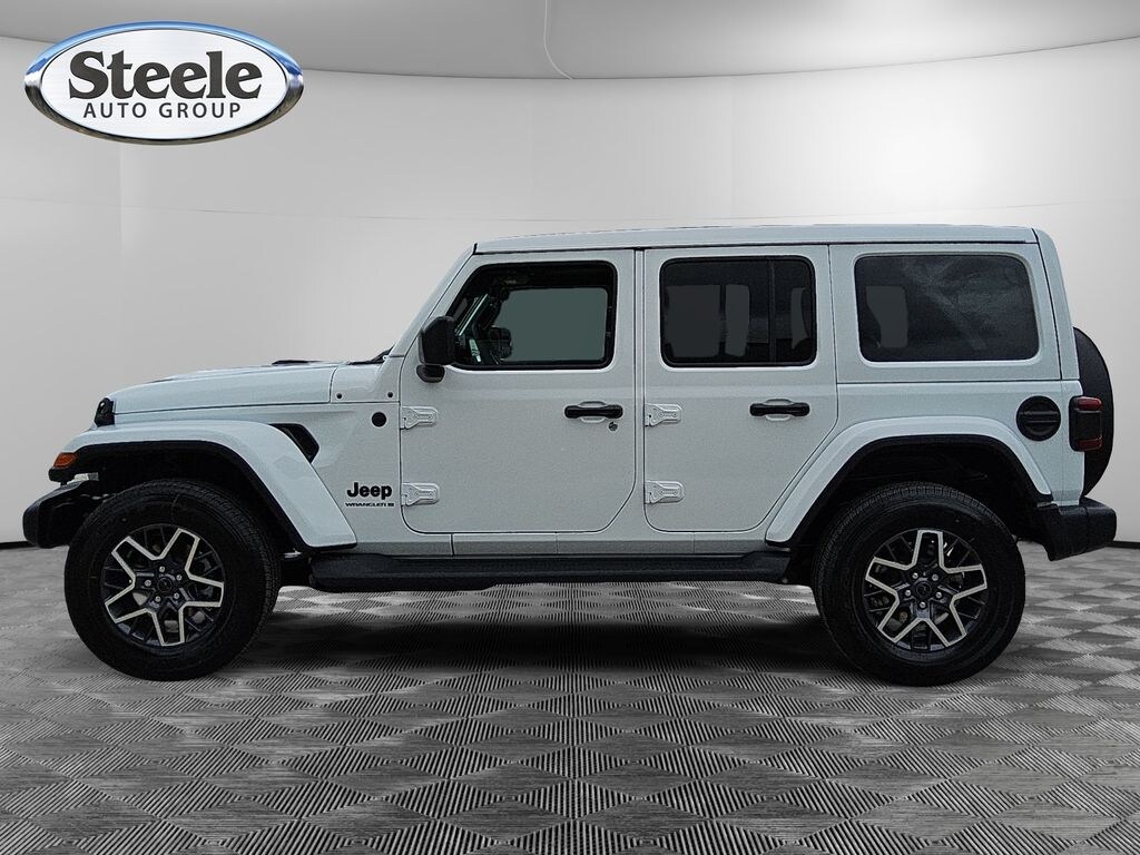 New 2026 Jeep Wrangler 4-DOOR SAHARA Sport Utility
