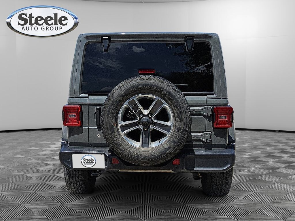 Certified 2018 Jeep Wrangler Unlimited Sahara 4x4 SUV