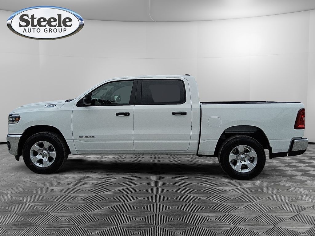 New 2026 Ram 1500 TRADESMAN CREW CAB 4X4 5'7 BOX Pickup