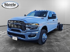 2026 Ram 3500 Chassis Cab TRADESMAN CREW   4X4 60' CA Pickup