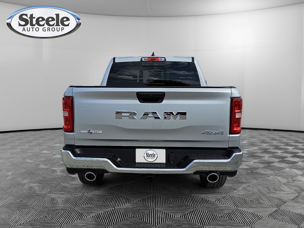 New 2026 Ram 1500 LONE STAR CREW CAB 4X4 5'7 BOX Pickup