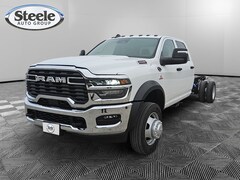 2026 Ram 5500 Chassis Cab TRADESMAN  CREW  4X4 84' CA Pickup